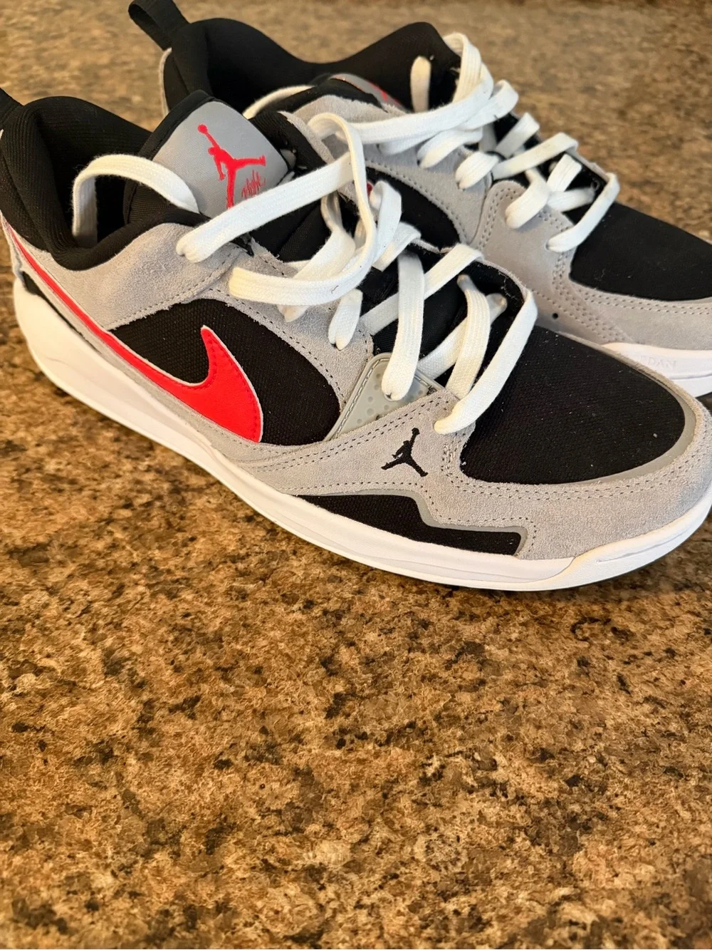 Jordan CMFT ERA Men’s Black/Grey/Red Shoes(9)